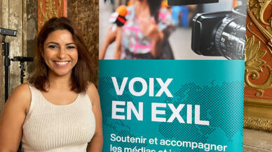 Exilée en France, la journaliste égyptienne Solafa Magdy poursuit son